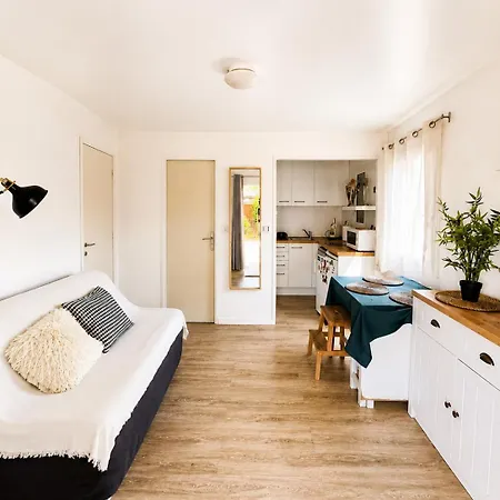 Holiday home Maisonnette 4 Personnes Gujan-Mestras