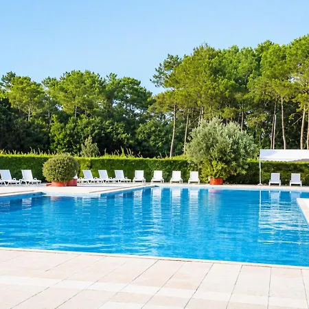 Holiday home Maisonnette 4 Personnes Gujan-Mestras